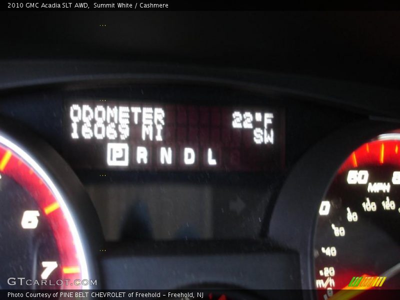 Summit White / Cashmere 2010 GMC Acadia SLT AWD