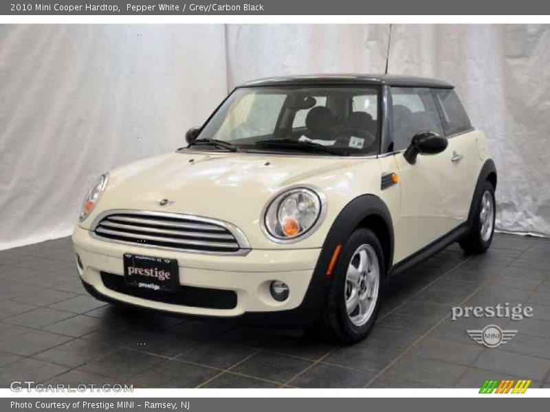 Pepper White / Grey/Carbon Black 2010 Mini Cooper Hardtop
