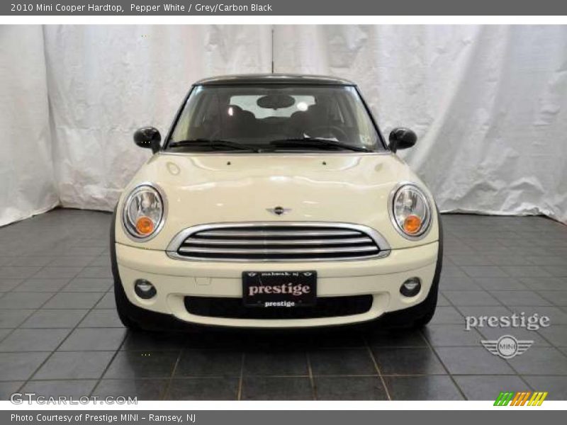 Pepper White / Grey/Carbon Black 2010 Mini Cooper Hardtop