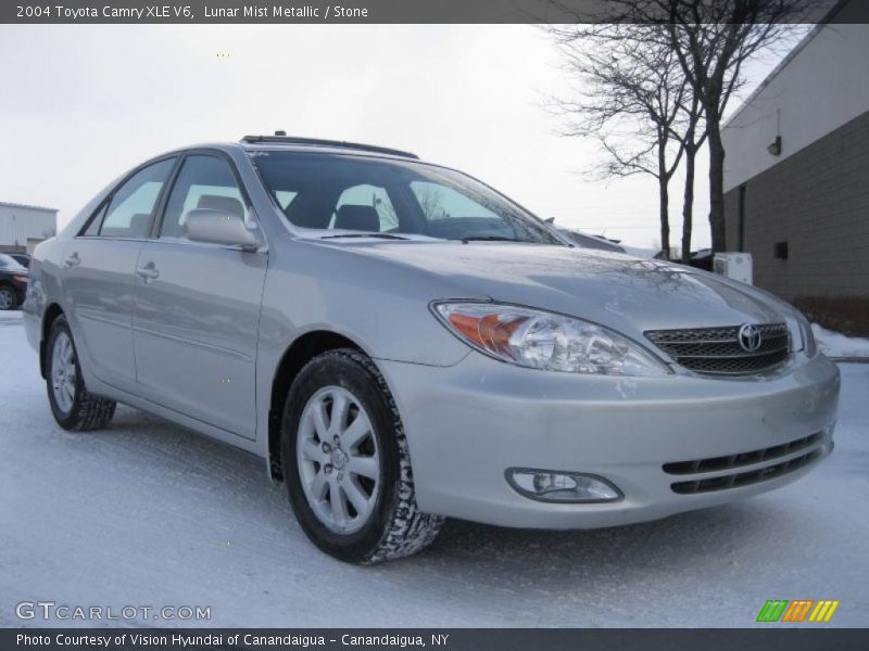 Lunar Mist Metallic / Stone 2004 Toyota Camry XLE V6
