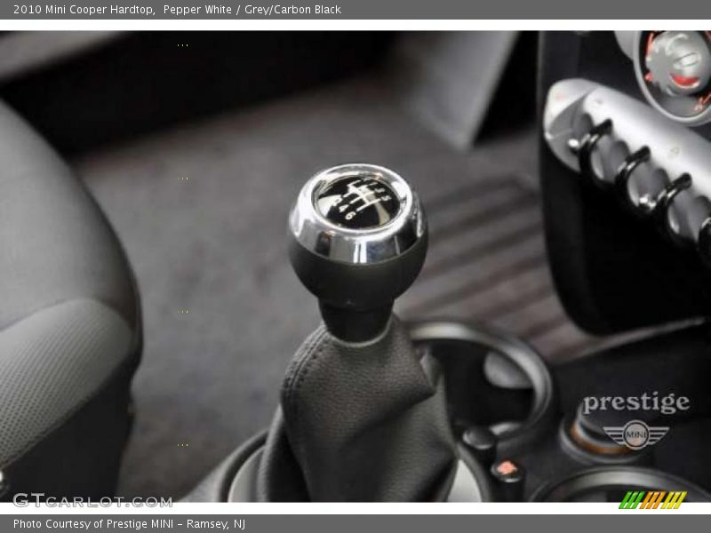 Pepper White / Grey/Carbon Black 2010 Mini Cooper Hardtop