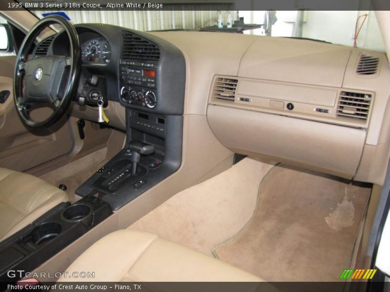 Dashboard of 1995 3 Series 318is Coupe