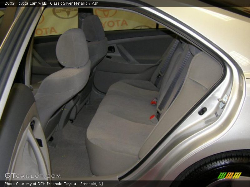 Classic Silver Metallic / Ash 2009 Toyota Camry LE