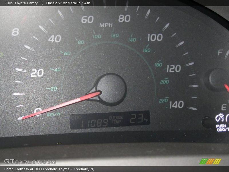 Classic Silver Metallic / Ash 2009 Toyota Camry LE