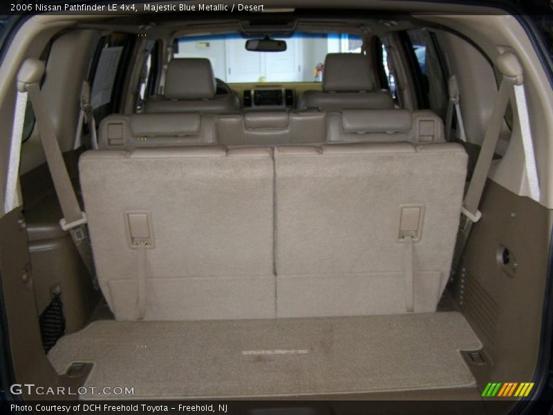 Majestic Blue Metallic / Desert 2006 Nissan Pathfinder LE 4x4