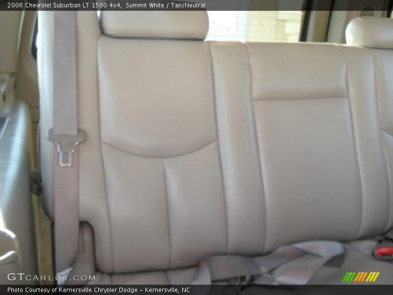 Summit White / Tan/Neutral 2006 Chevrolet Suburban LT 1500 4x4