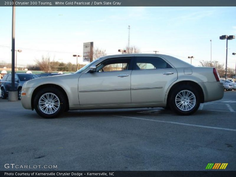 White Gold Pearlcoat / Dark Slate Gray 2010 Chrysler 300 Touring