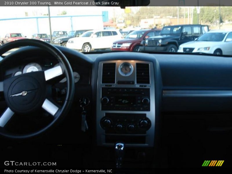 White Gold Pearlcoat / Dark Slate Gray 2010 Chrysler 300 Touring