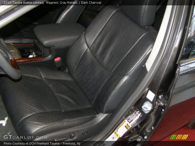 Magnetic Gray Metallic / Dark Charcoal 2010 Toyota Avalon Limited