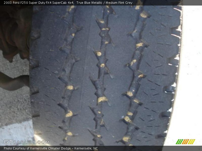 True Blue Metallic / Medium Flint Grey 2003 Ford F250 Super Duty FX4 SuperCab 4x4