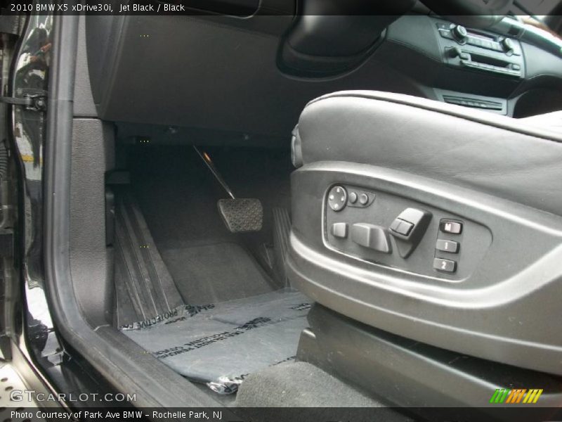 Controls of 2010 X5 xDrive30i