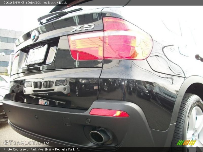 Jet Black / Black 2010 BMW X5 xDrive30i