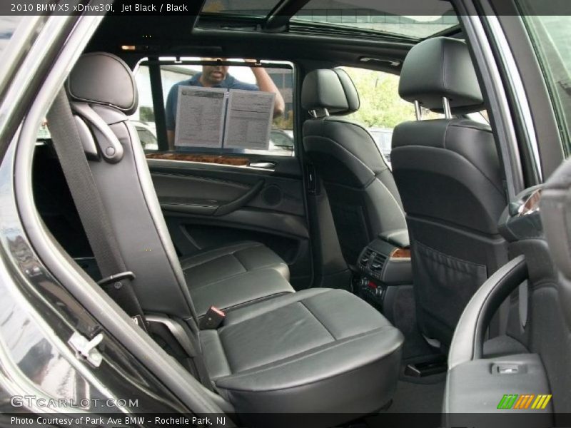 Jet Black / Black 2010 BMW X5 xDrive30i