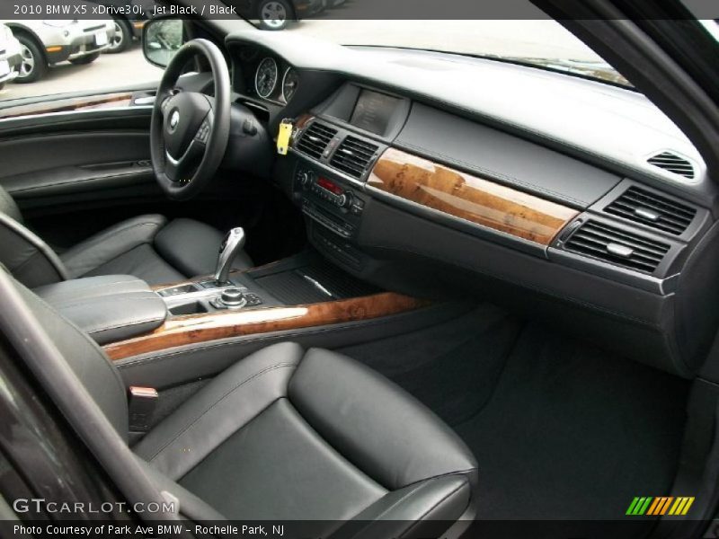 Jet Black / Black 2010 BMW X5 xDrive30i