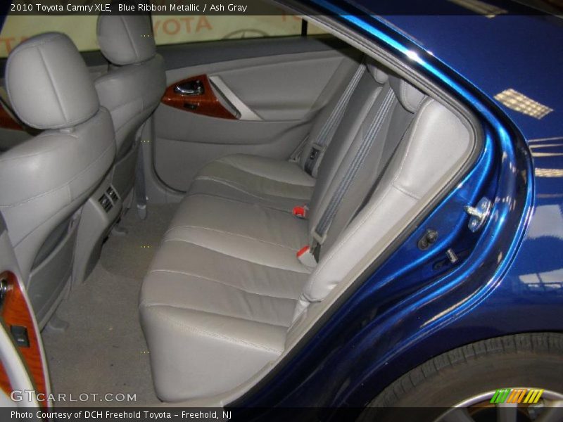 Blue Ribbon Metallic / Ash Gray 2010 Toyota Camry XLE