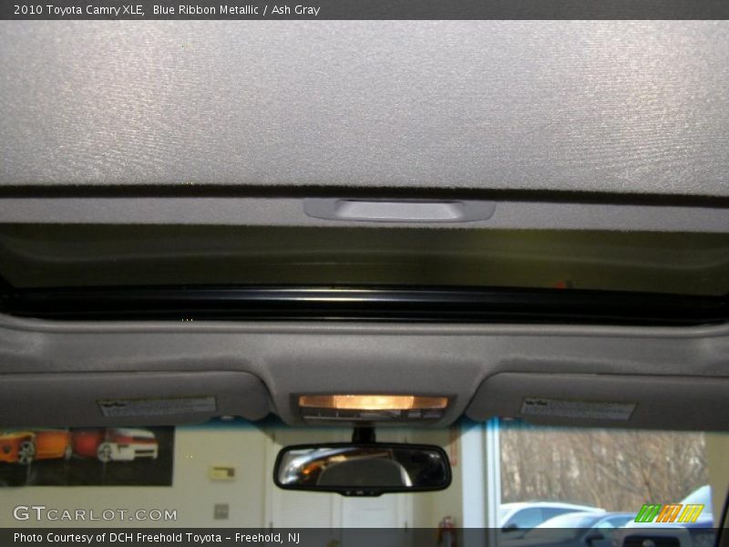 Blue Ribbon Metallic / Ash Gray 2010 Toyota Camry XLE