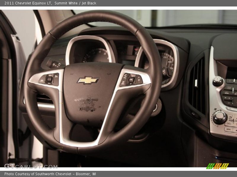 Summit White / Jet Black 2011 Chevrolet Equinox LT
