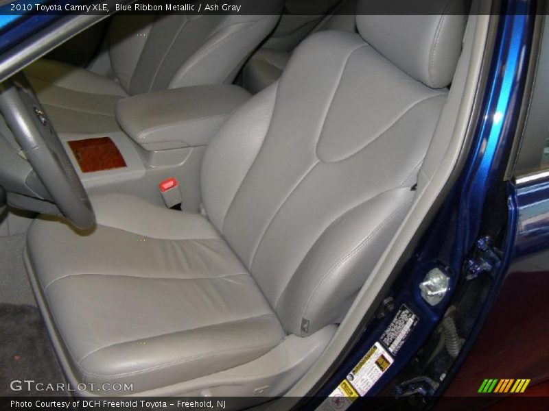 Blue Ribbon Metallic / Ash Gray 2010 Toyota Camry XLE