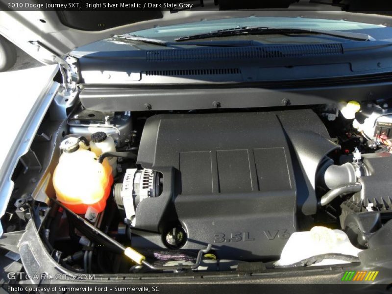 Bright Silver Metallic / Dark Slate Gray 2010 Dodge Journey SXT