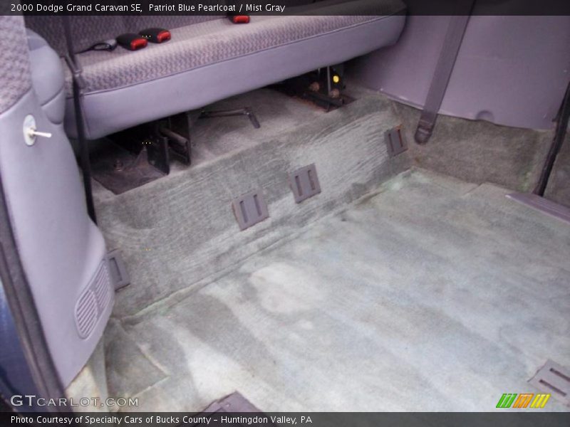  2000 Grand Caravan SE Mist Gray Interior