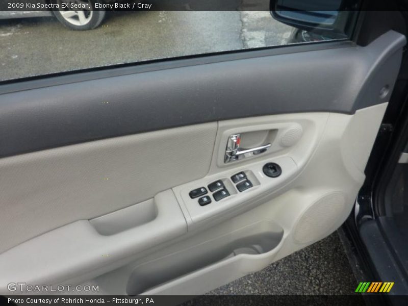 Ebony Black / Gray 2009 Kia Spectra EX Sedan