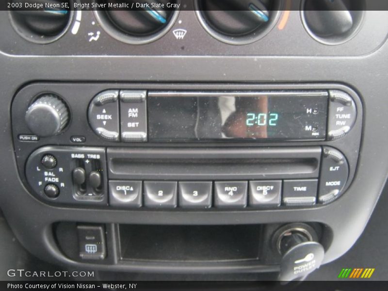 Bright Silver Metallic / Dark Slate Gray 2003 Dodge Neon SE