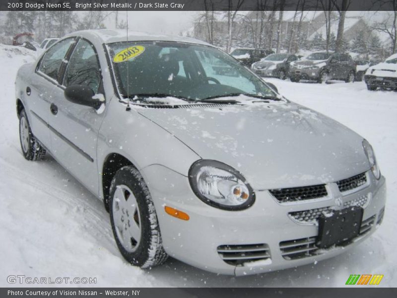 Bright Silver Metallic / Dark Slate Gray 2003 Dodge Neon SE