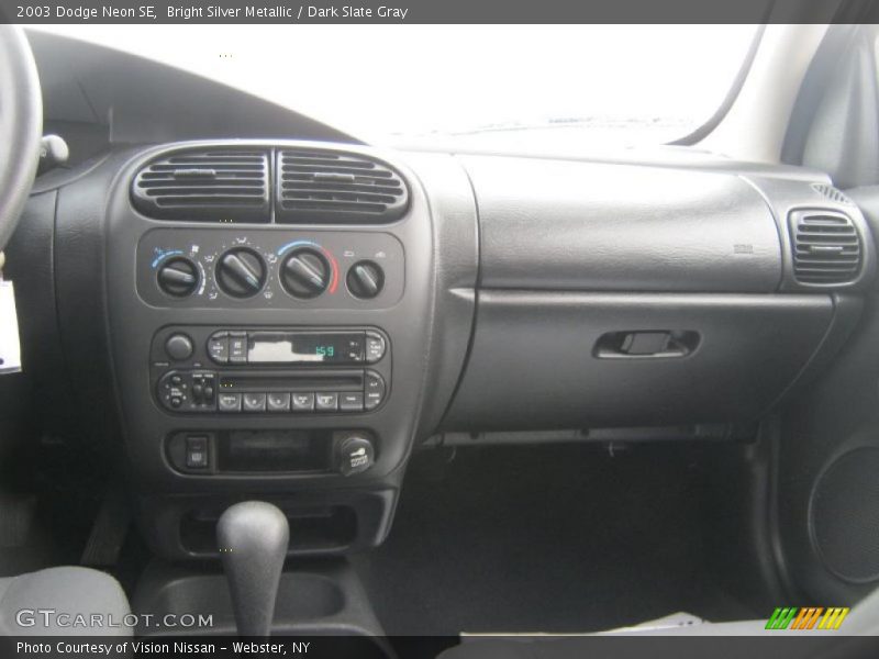 Bright Silver Metallic / Dark Slate Gray 2003 Dodge Neon SE