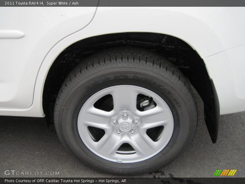 Super White / Ash 2011 Toyota RAV4 I4