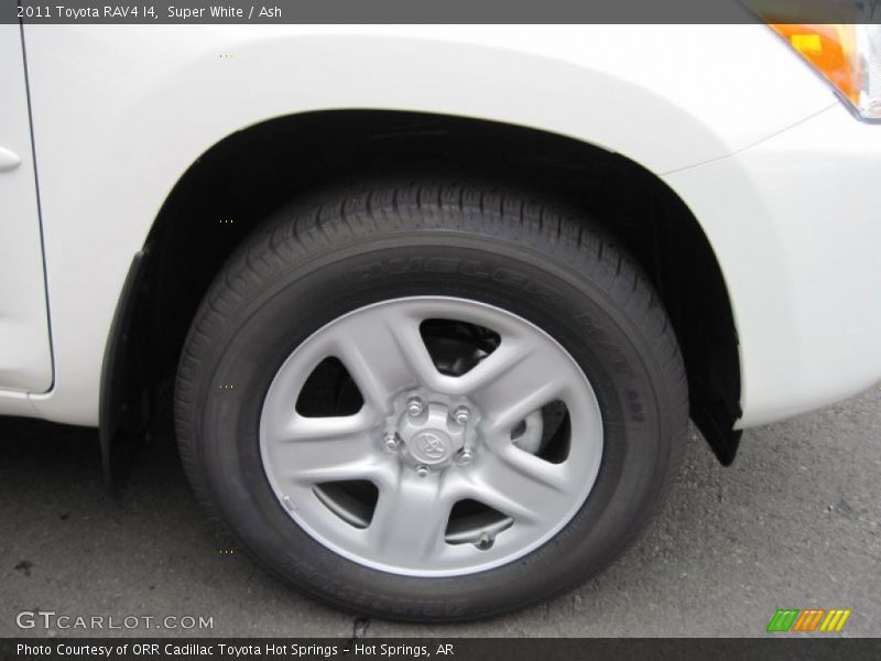 Super White / Ash 2011 Toyota RAV4 I4