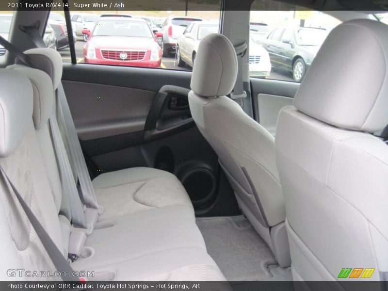 Super White / Ash 2011 Toyota RAV4 I4