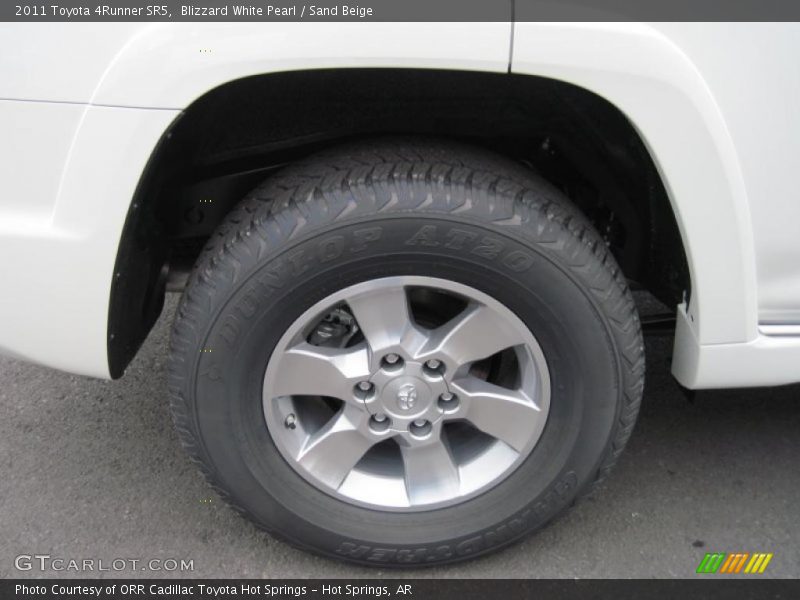 Blizzard White Pearl / Sand Beige 2011 Toyota 4Runner SR5