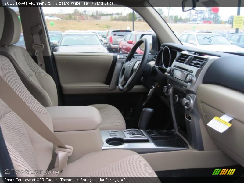 Blizzard White Pearl / Sand Beige 2011 Toyota 4Runner SR5