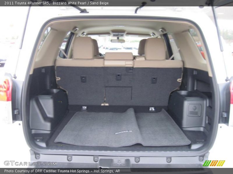 Blizzard White Pearl / Sand Beige 2011 Toyota 4Runner SR5