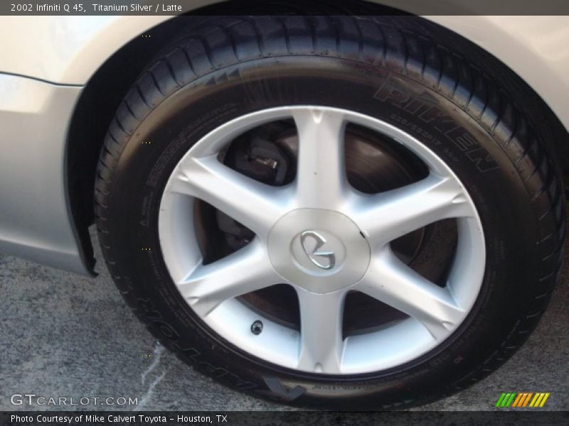 Titanium Silver / Latte 2002 Infiniti Q 45