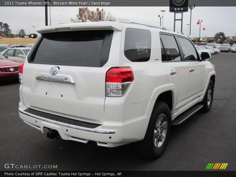 Blizzard White Pearl / Sand Beige 2011 Toyota 4Runner SR5