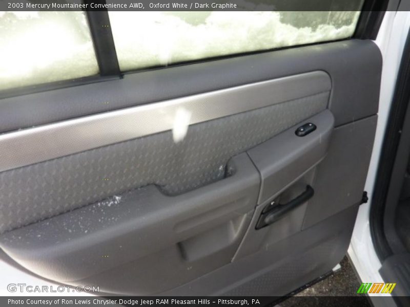 Oxford White / Dark Graphite 2003 Mercury Mountaineer Convenience AWD