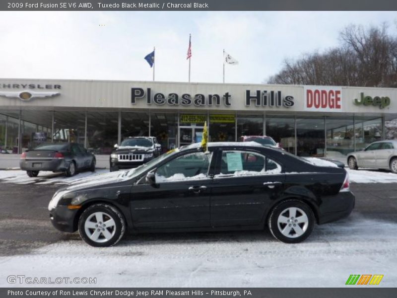 Tuxedo Black Metallic / Charcoal Black 2009 Ford Fusion SE V6 AWD