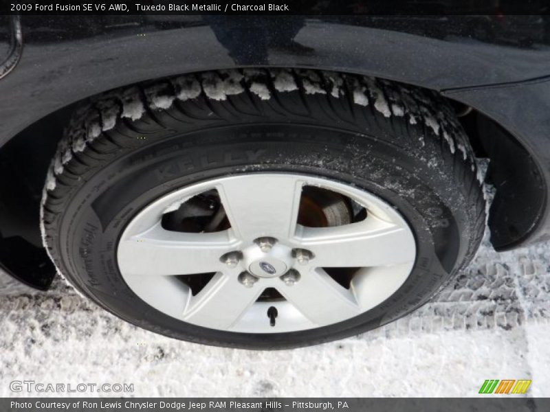 Tuxedo Black Metallic / Charcoal Black 2009 Ford Fusion SE V6 AWD