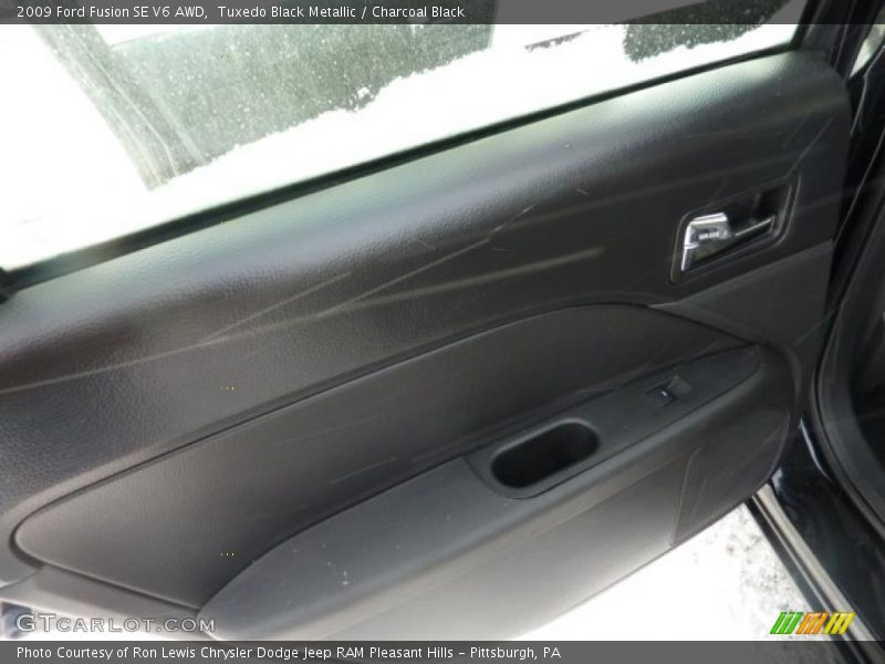 Tuxedo Black Metallic / Charcoal Black 2009 Ford Fusion SE V6 AWD