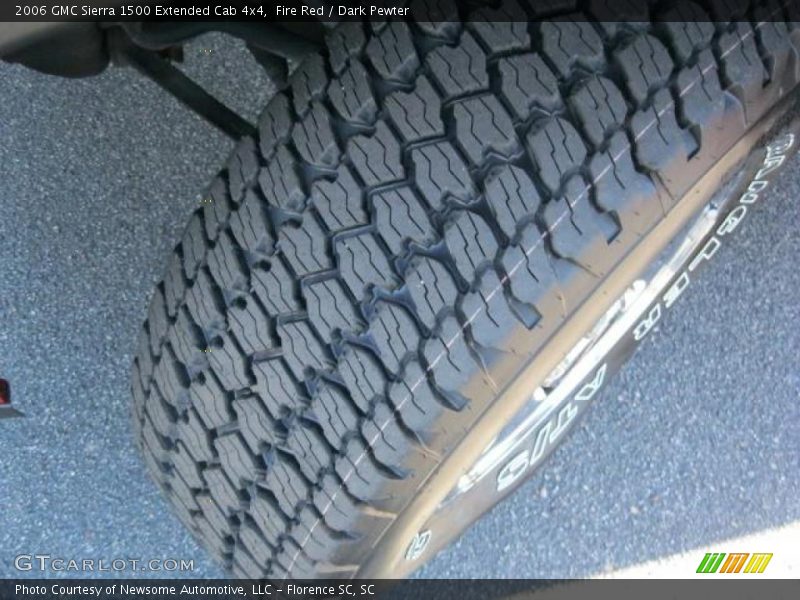 Fire Red / Dark Pewter 2006 GMC Sierra 1500 Extended Cab 4x4