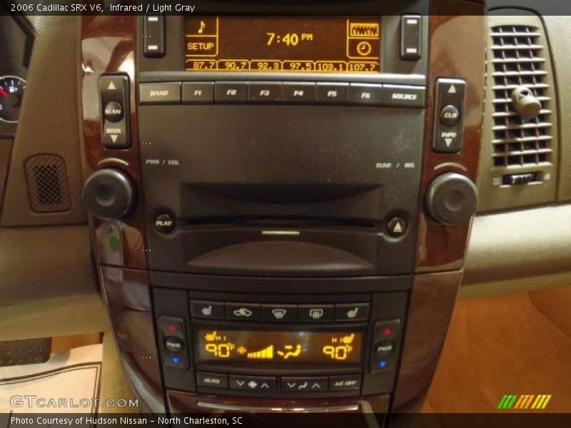 Infrared / Light Gray 2006 Cadillac SRX V6