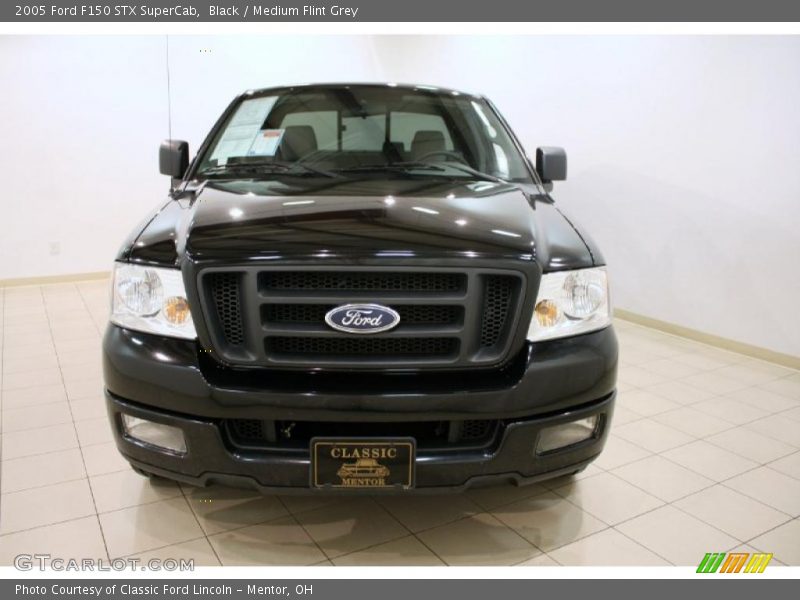 Black / Medium Flint Grey 2005 Ford F150 STX SuperCab