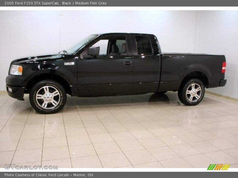 Black / Medium Flint Grey 2005 Ford F150 STX SuperCab