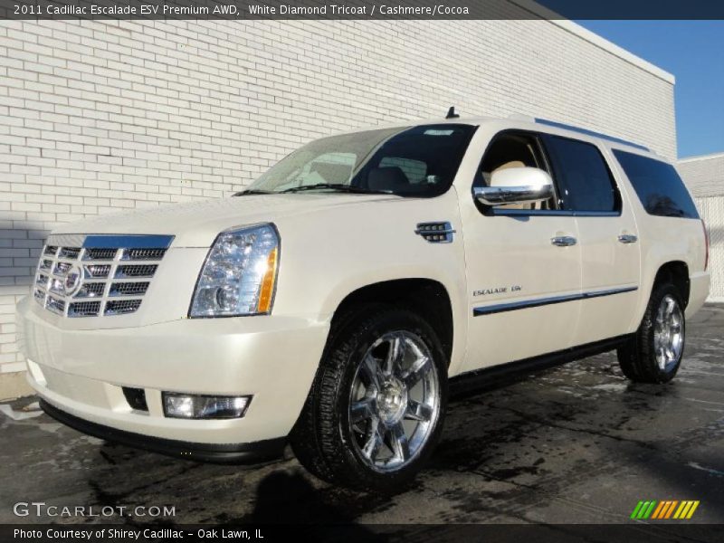 Front 3/4 View of 2011 Escalade ESV Premium AWD