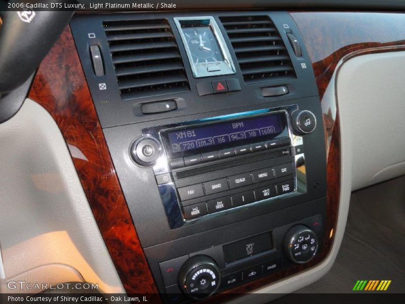 Light Platinum Metallic / Shale 2006 Cadillac DTS Luxury