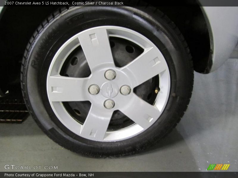 Cosmic Silver / Charcoal Black 2007 Chevrolet Aveo 5 LS Hatchback