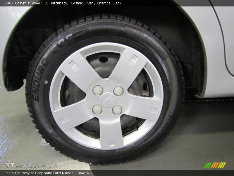 Cosmic Silver / Charcoal Black 2007 Chevrolet Aveo 5 LS Hatchback