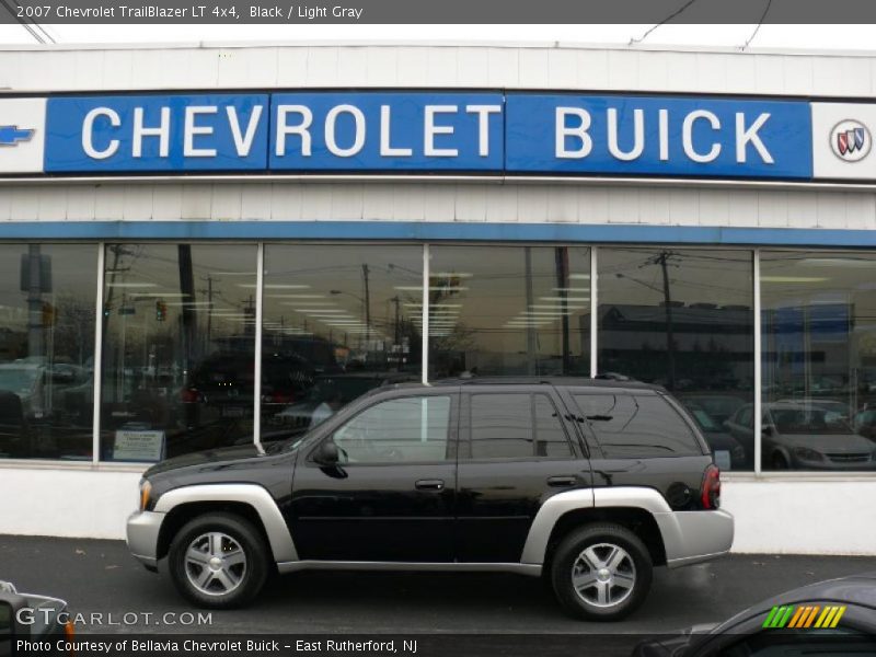 Black / Light Gray 2007 Chevrolet TrailBlazer LT 4x4