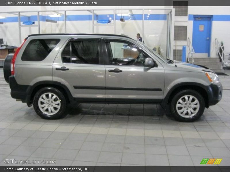 Satin Silver Metallic / Black 2005 Honda CR-V EX 4WD